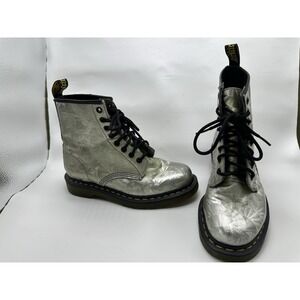 Dr. Martens Boots Metallic Silver Geometric 10072 8 Eye Leather US Sz 6m / 7w